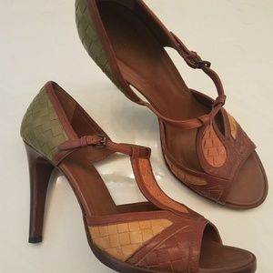 Authentic Bottega Veneta T-Strap Heels Size 40